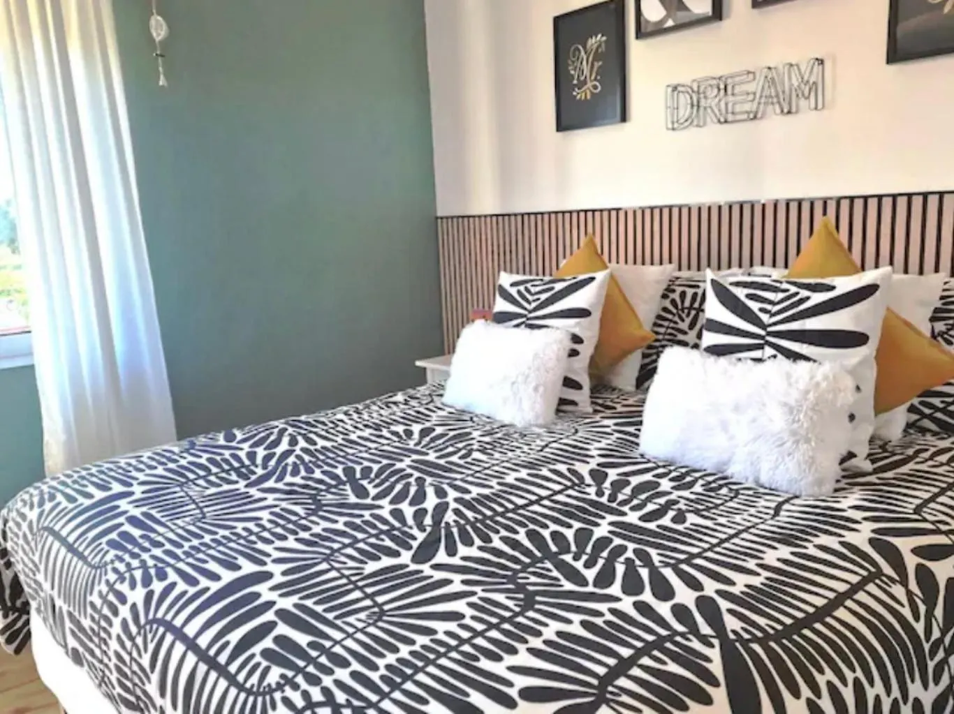 Home K&Y Elite Pineta Rome
